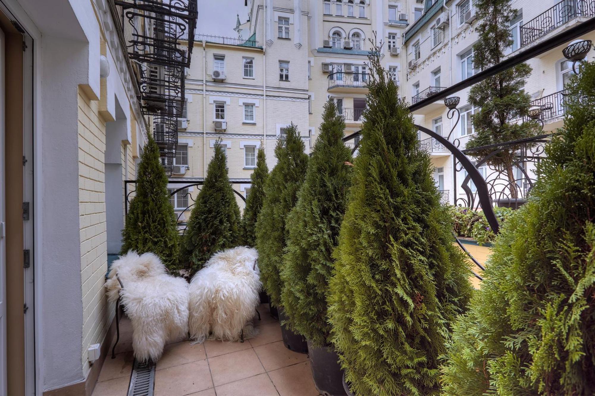 Vozdvyzhensky Boutique Hotel Kiev Bagian luar foto