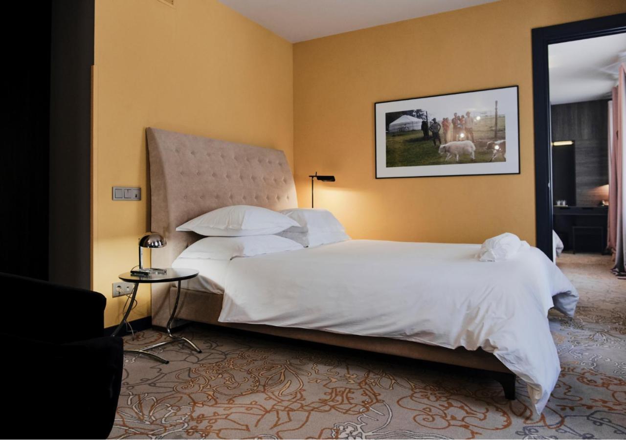 Vozdvyzhensky Boutique Hotel Kiev Bagian luar foto